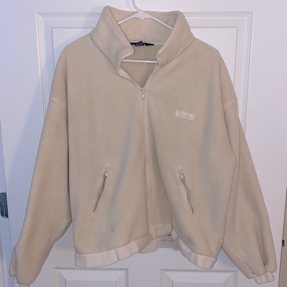 Women’s fleece zip up